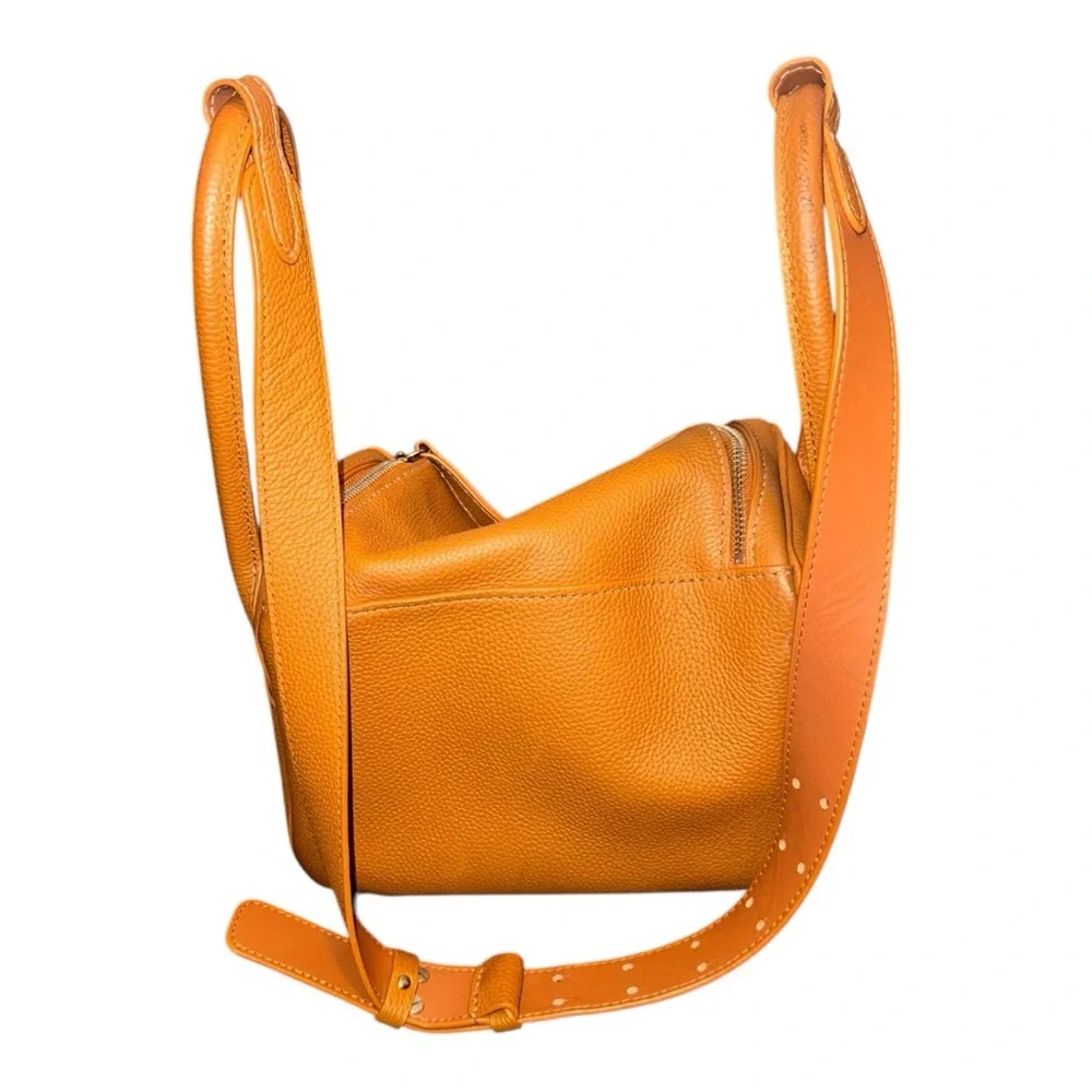 Cognac Colored Pebbled Leather Shoulder & Crossbody Bag – Adjustable Strap GUC